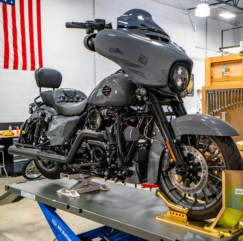 2018 CVO Street Glide Gets a TURBO Get Lowered Cycles