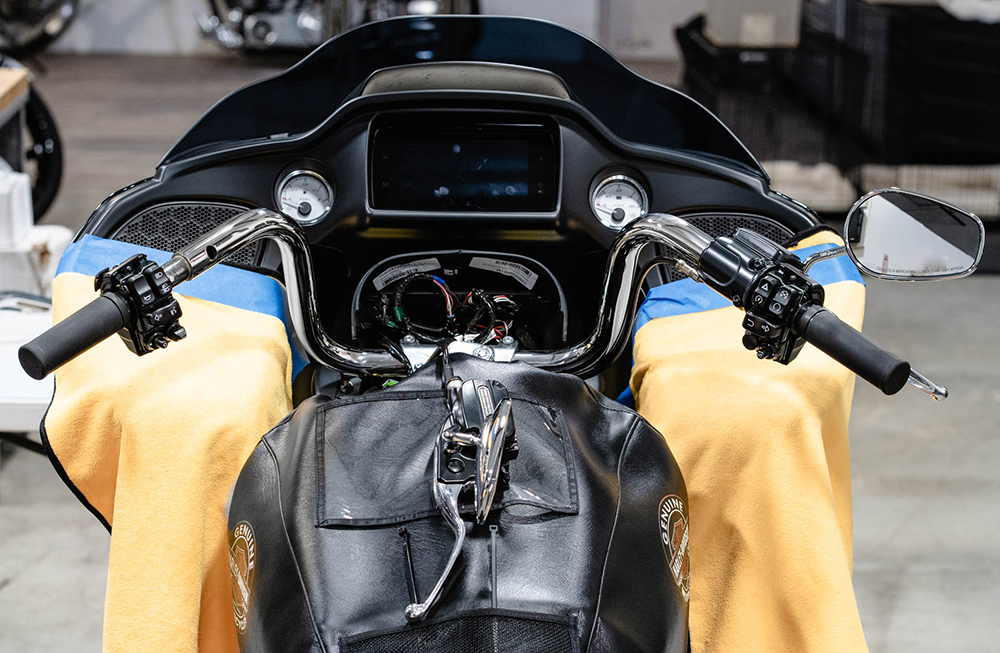 Thrashin Supply Risers, High Bend Bars and Kraus Raptor Plate - 2020