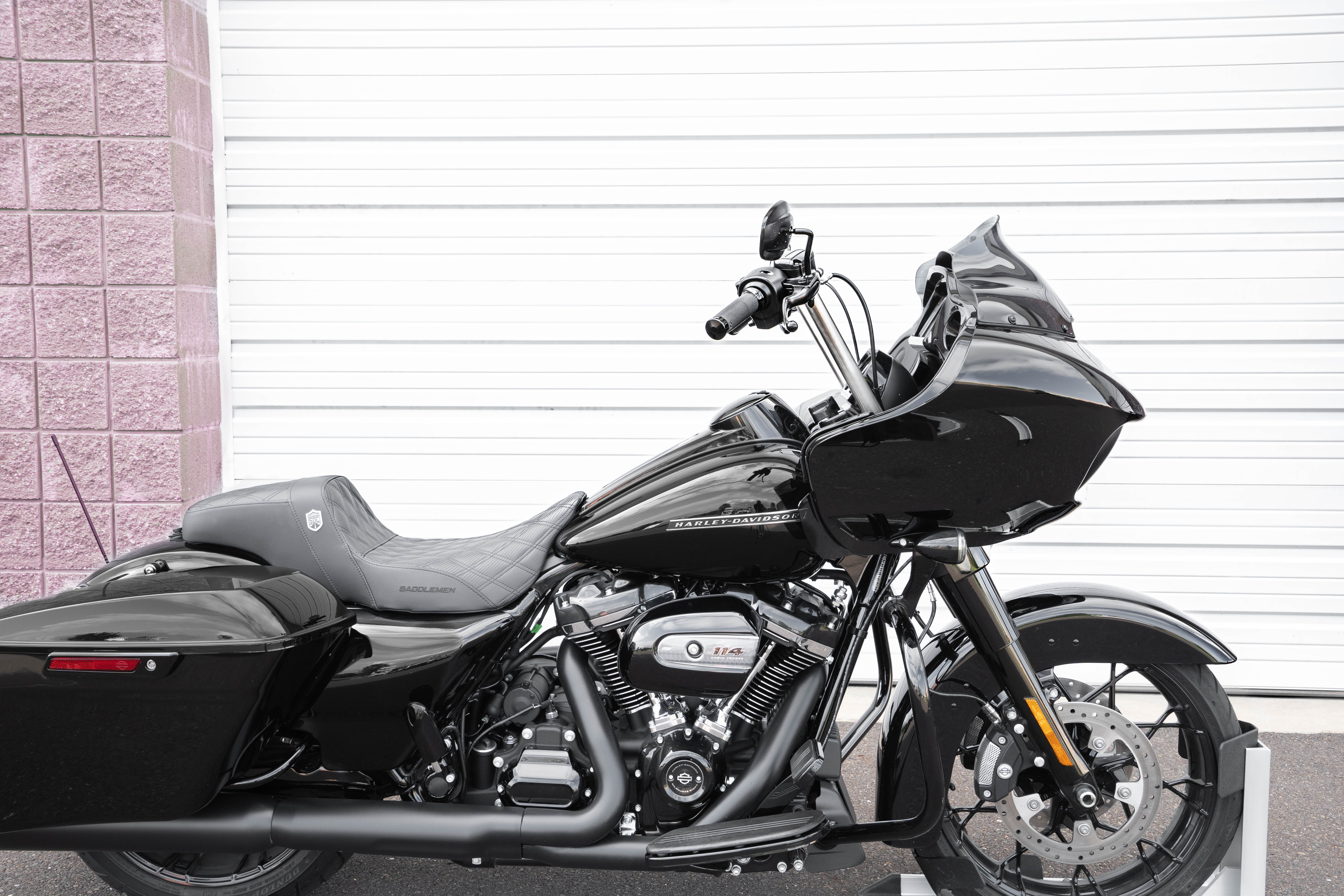 Klock Werks 9" Sport Flare Windshield for 2015-2020 Harley Road Glide - Dark Smoke